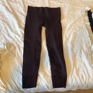 Lululemon 3/4 length tights